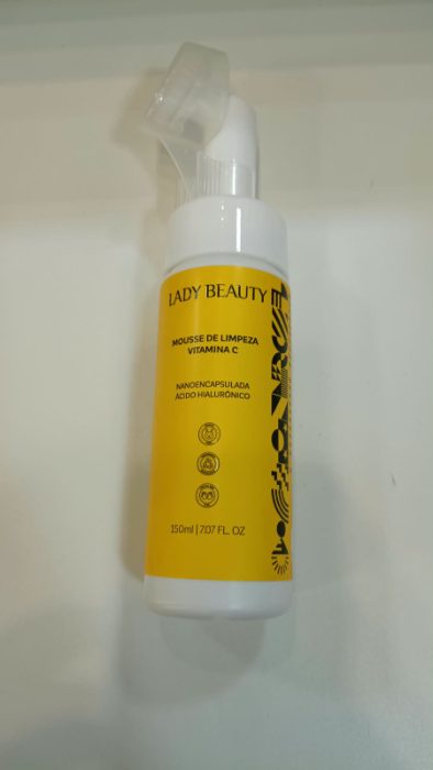 MOUSSE DE LIMPEZA VITAMINA C