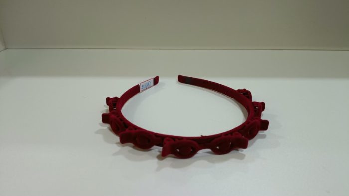 TIARA DE ARGOLA VERMELHA